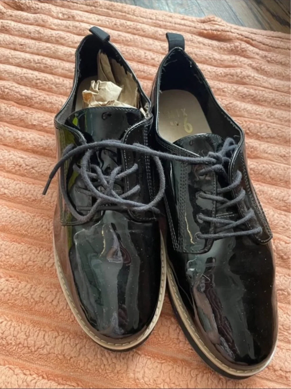 Mix No. 6 Men’s Black Patent Derby Oxfords